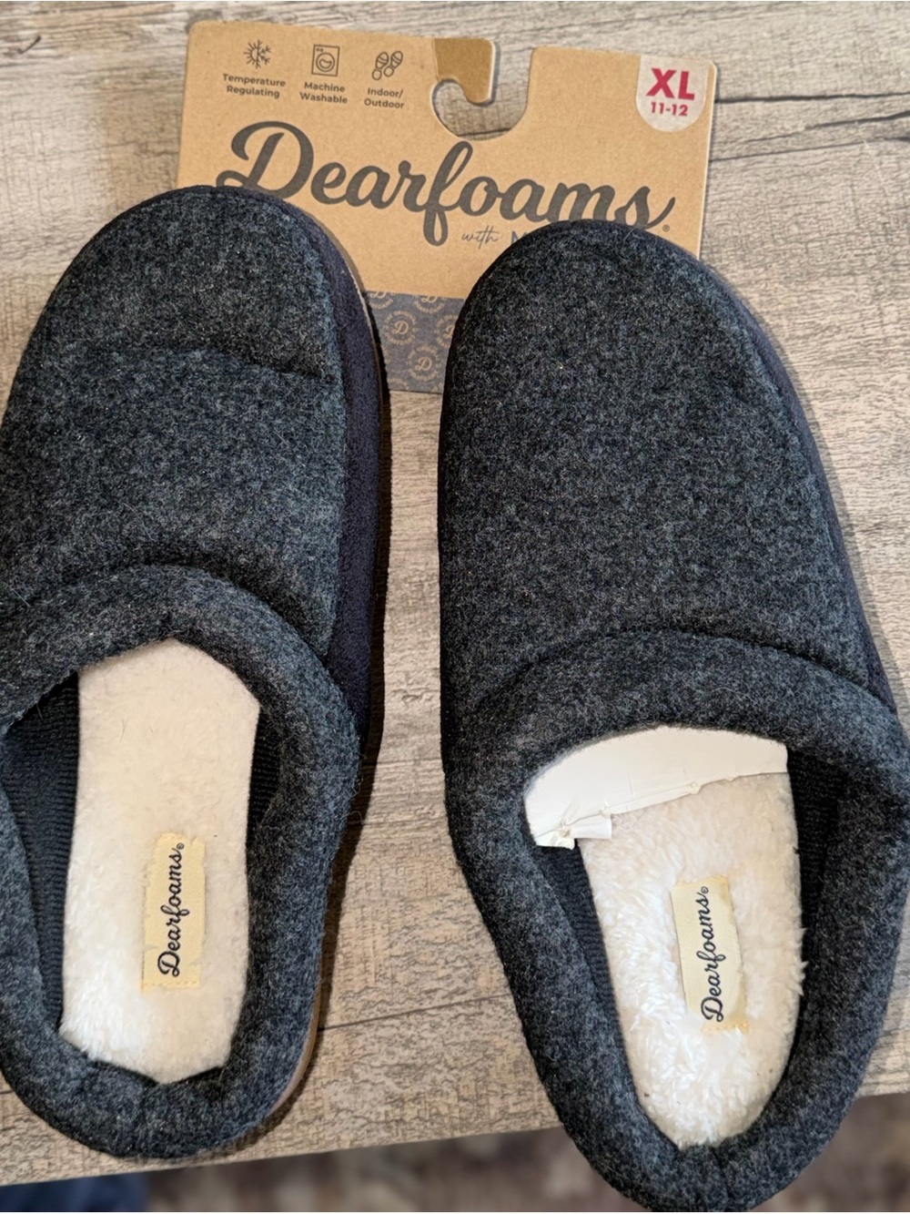 dearfoams Men’s Dark Gray Slip-On Plush Lined Loafers
